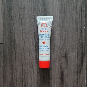 NWOT ♡ FAB Arnica Relief & Rescue Mask